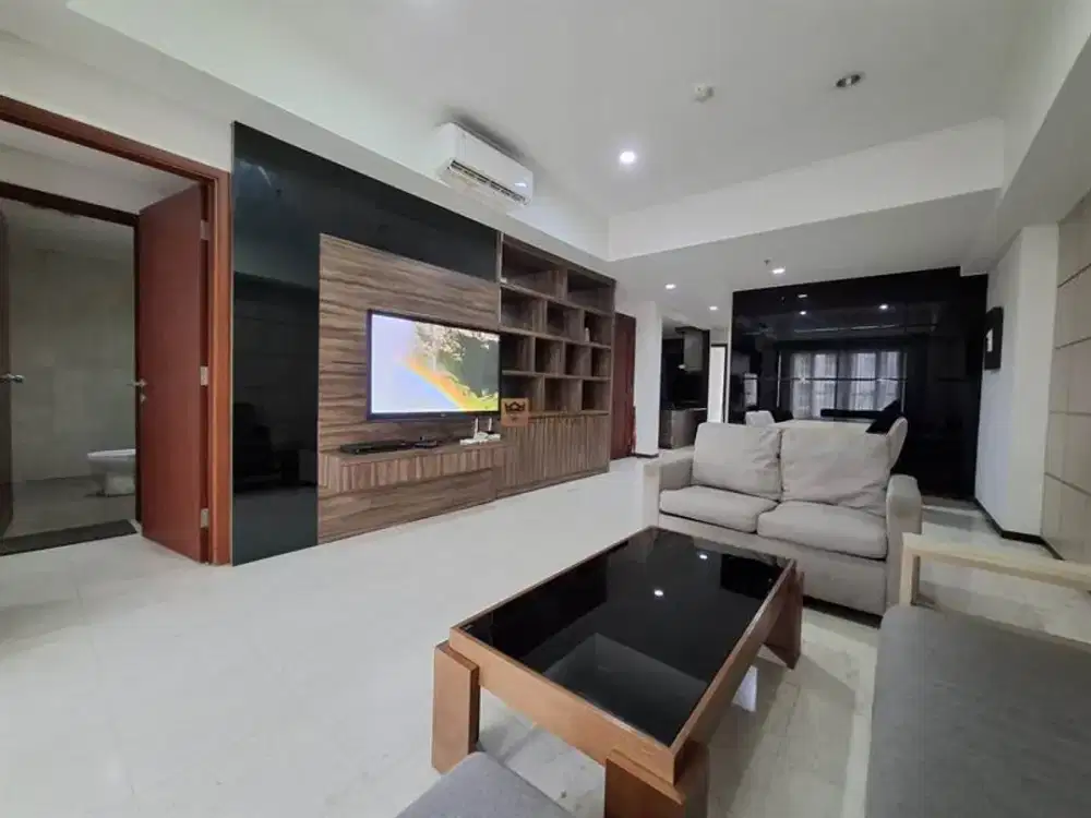 Hanya Jalan Kaki Ke Mall Central Park! Disewakan Apartemen Royal Mediterania Garden Residences 3BR+1 Furnished Lengkap Di Tanjung Duren Jakarta Barat