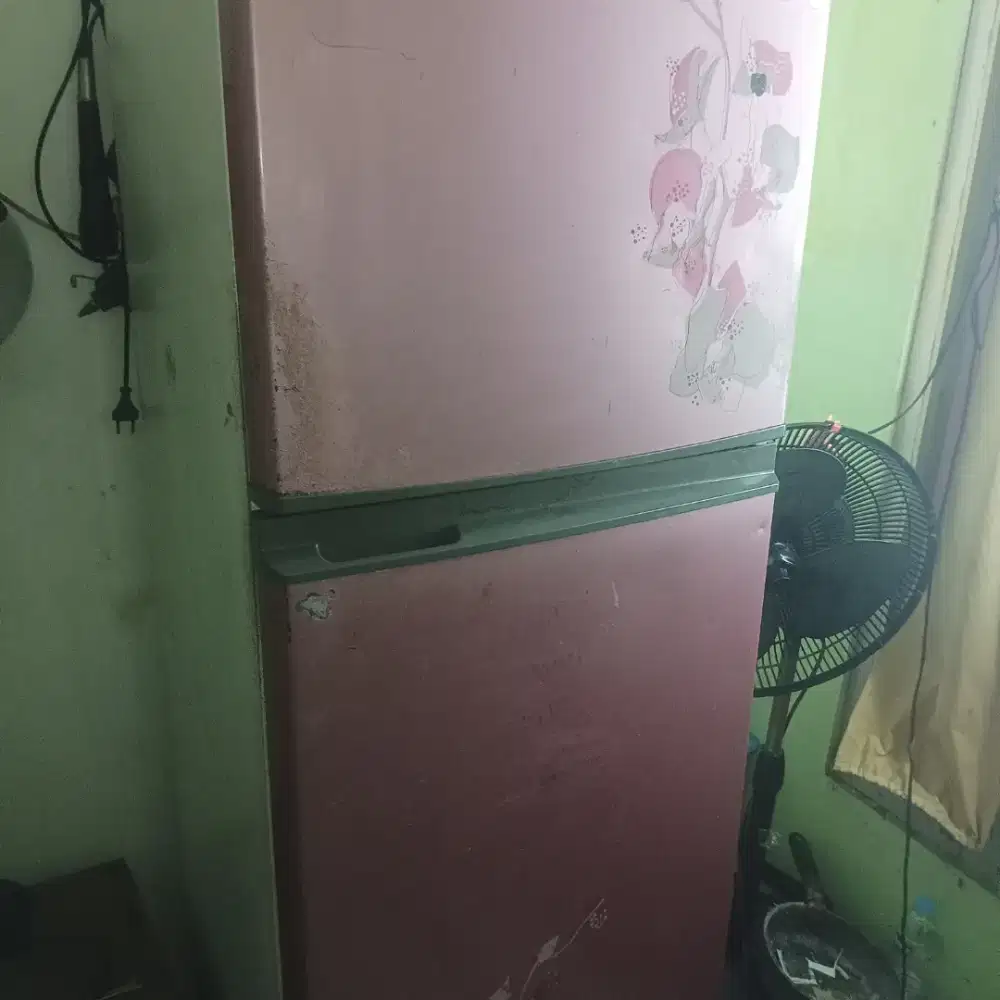 Kulkas 2 pintu Sharp