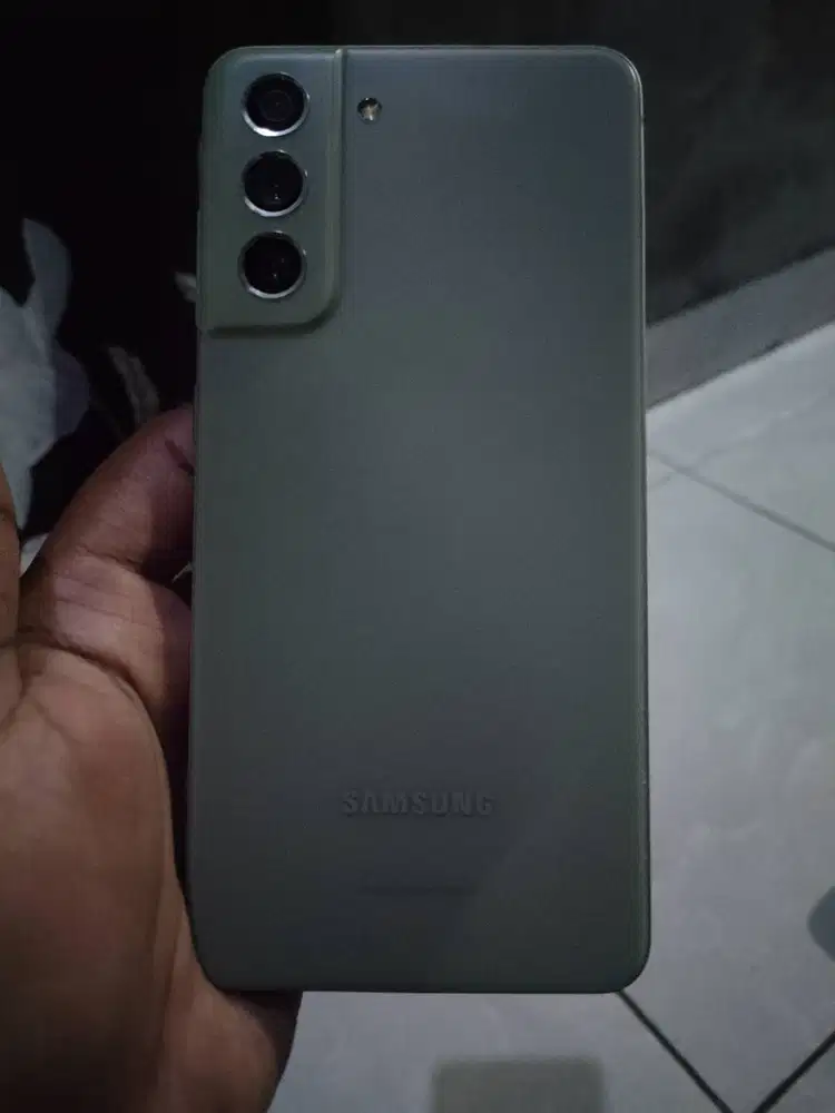 Samsung s21 fe mulus