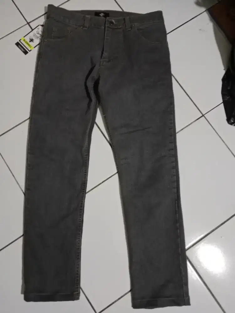 Celana jeans premium