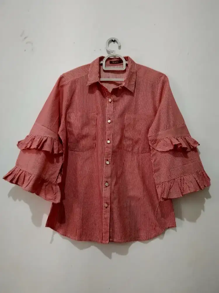 Baju atasan wanita