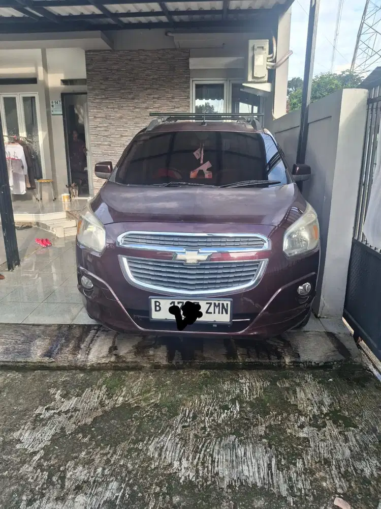 Chevrolet Spin 2013 Bensin