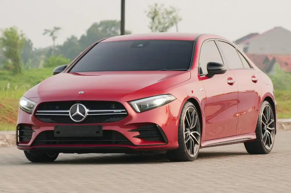 Odo Super Low Mercedes Benz A35 2.0 AMG 4MATIC Sedan 2021