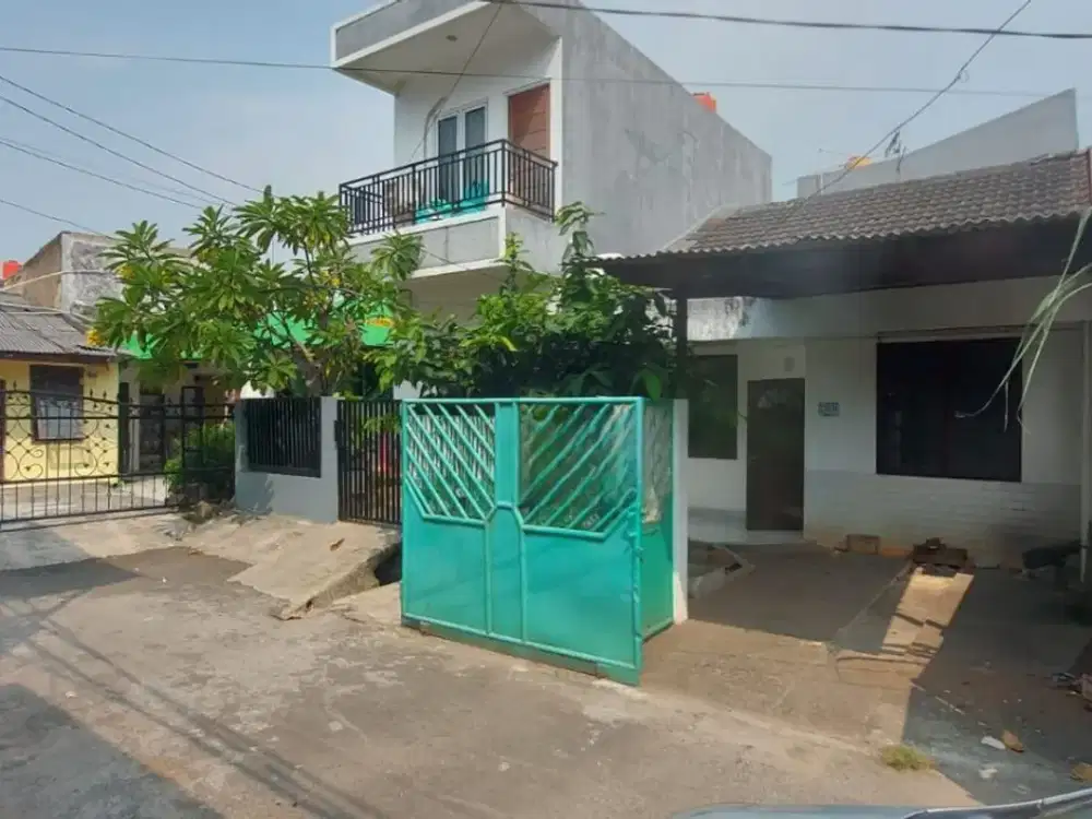 Rumah Lama Hitung Tanah di Perumahan Taman Kota
