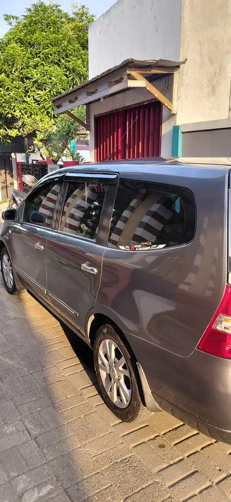 Nissan Grand livina 2013 Bensin