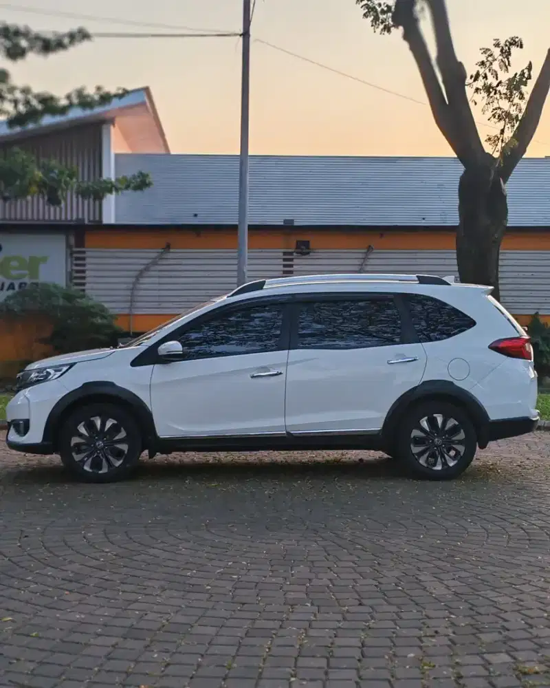 BRV E 2021 km low