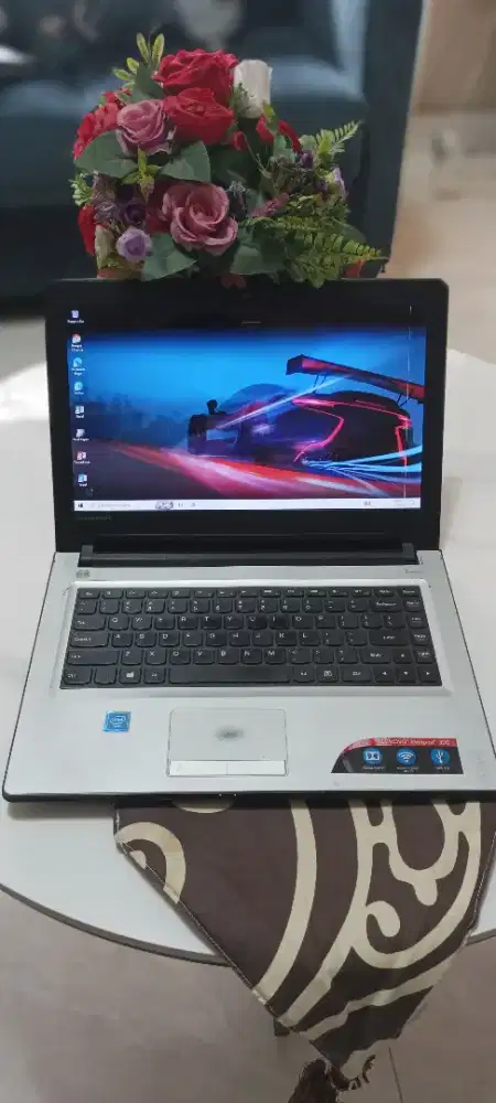 Lenovo ideapad 300 siap pakai minus layar aja Ada garis 1
