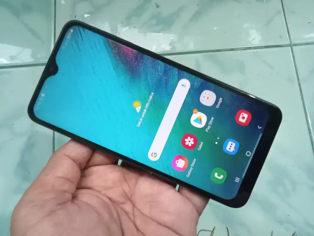 Samsung A20 4G LTE ram 3/32gb Normal Batangan