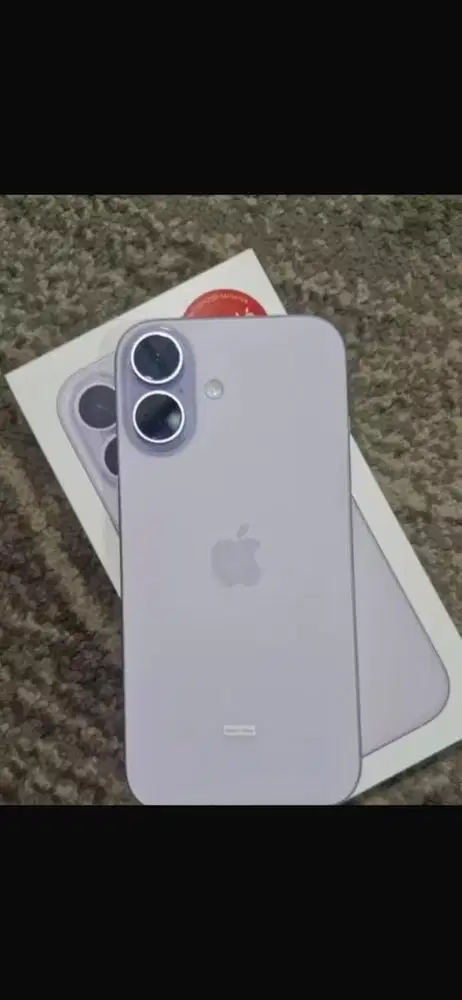 Iphone 17 lavender BNIB