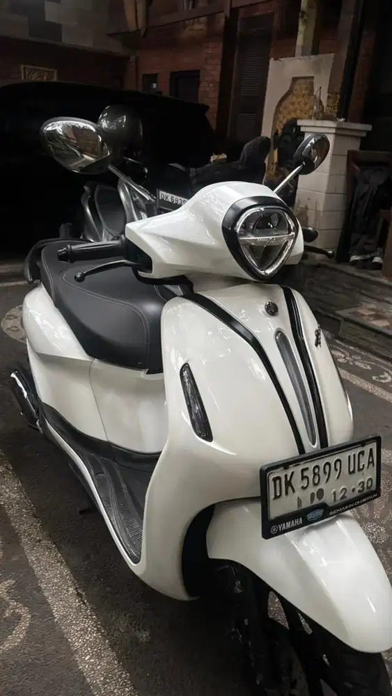 Yamaha grand filano