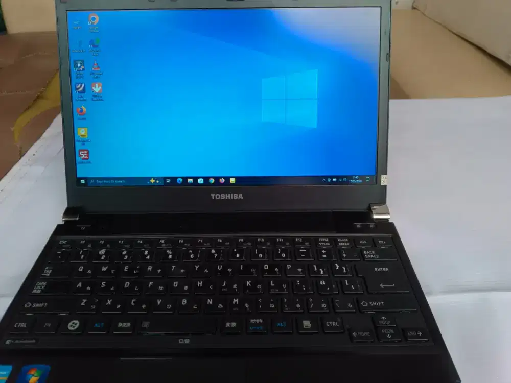 Laptop Toshiba core i5 + bonus
