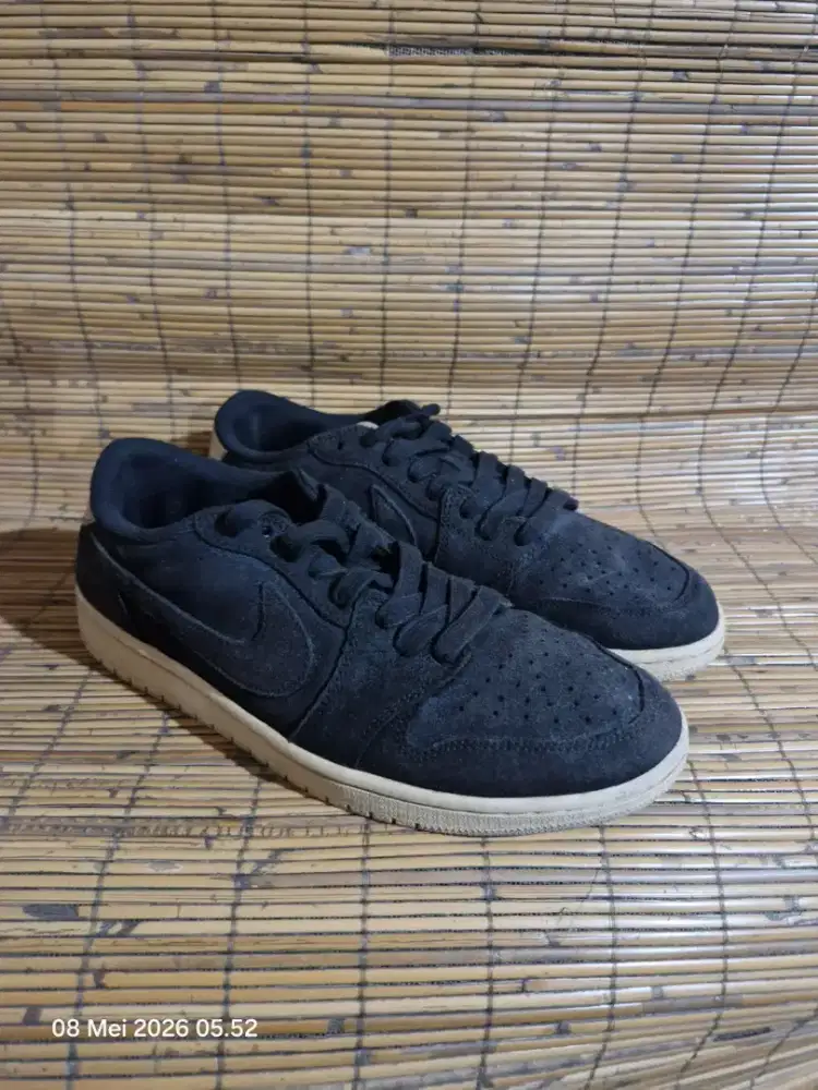 Nike AJ Low Suede leather size 43