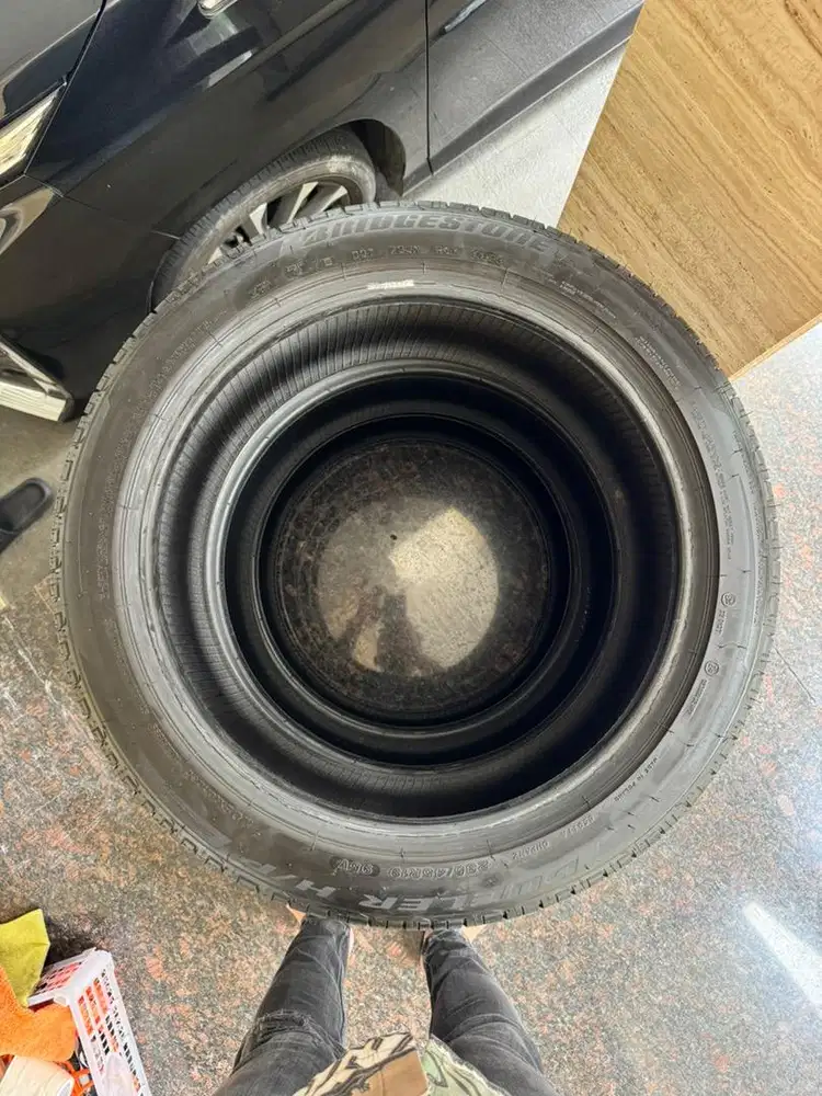 Ban bridgestone dueler HP sport 235 45 R19