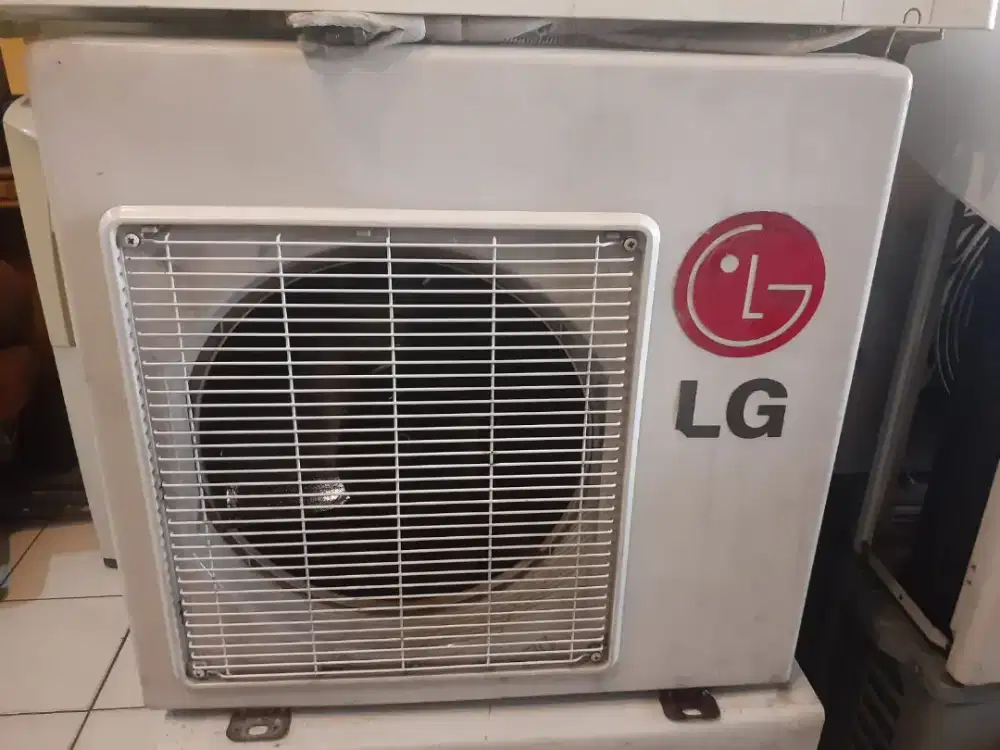 ac LG second murah meriah