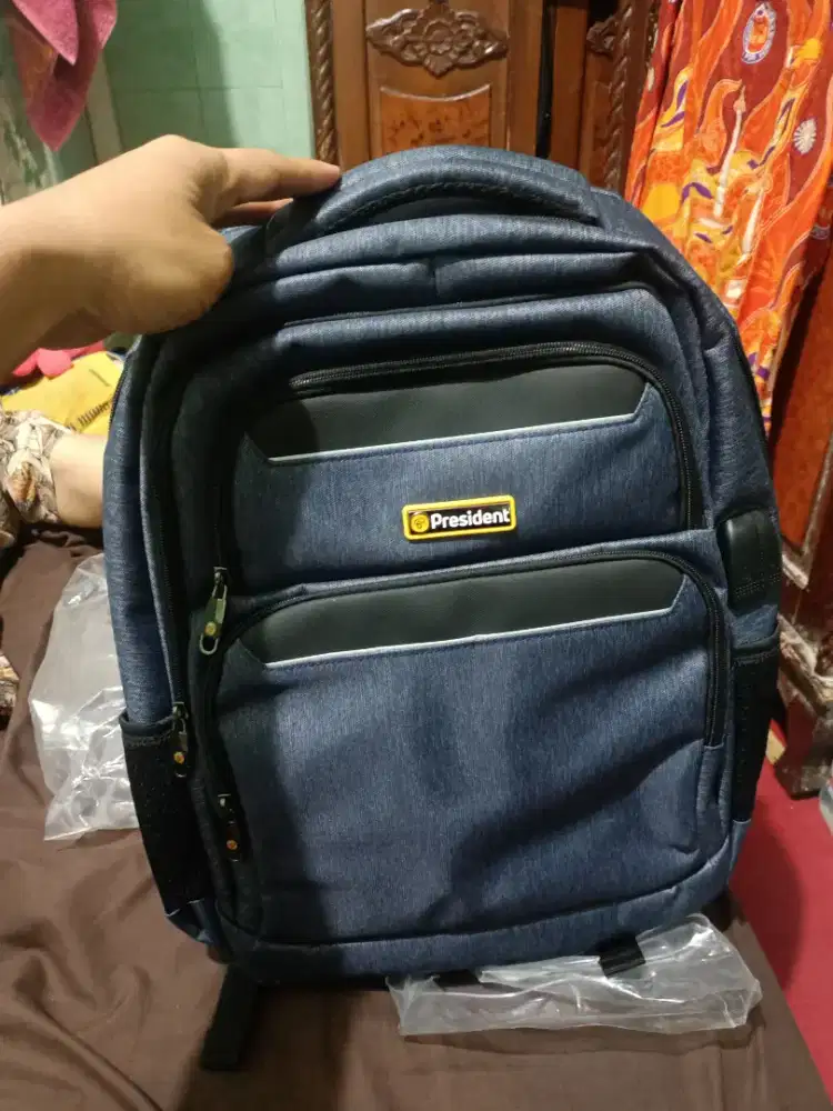 tas ransel president