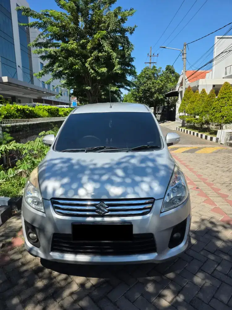 Ertiga silver 1.4GL