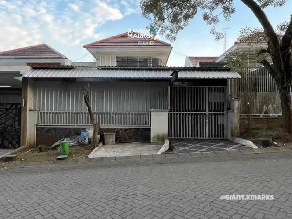 Rumah Modern cocok untuk usaha dekat Elpico di Villa Puncak Tidar Malang