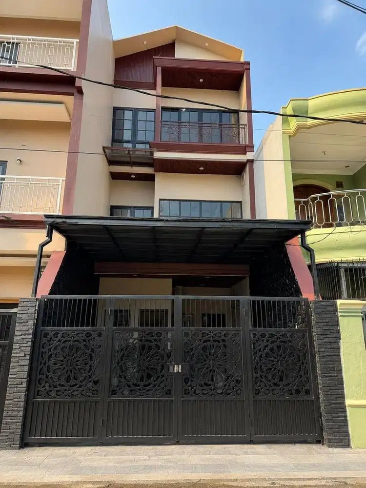 RUMAH SIAP HUNI DENGAN BANGUNAN BARU