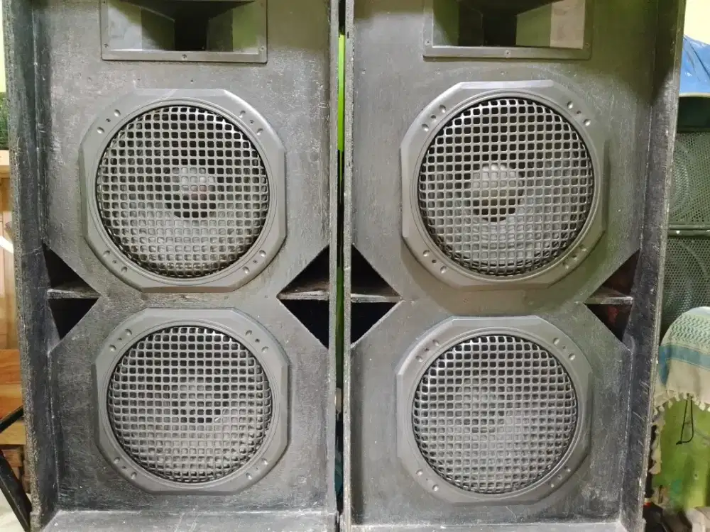 Sound system 12 Mixer Yamaha