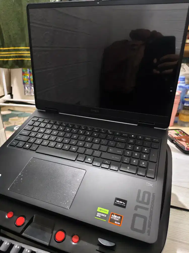 laptop hp omen 16 ryzen 9 8940hx rtx5060 8gb x rog msi tuf nitro
