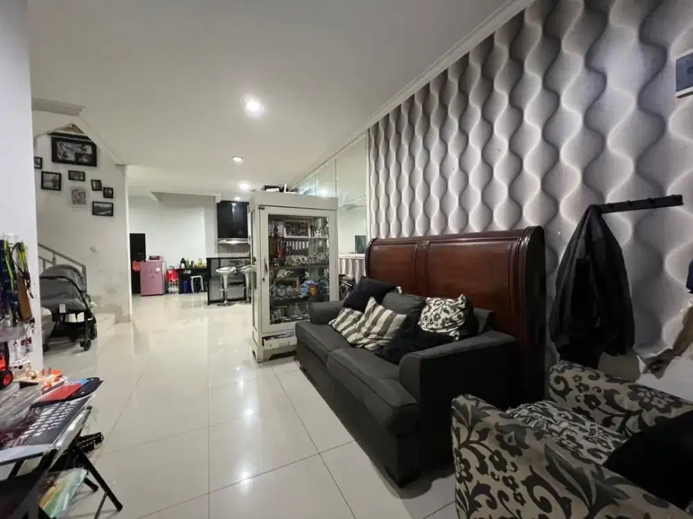 di jual cepat rumah minimalis siap huni 2 lantai sayap bkr bandung