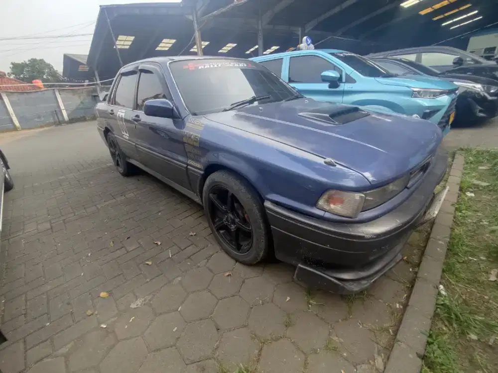 Mitsubishi Eterna 89 DOHC