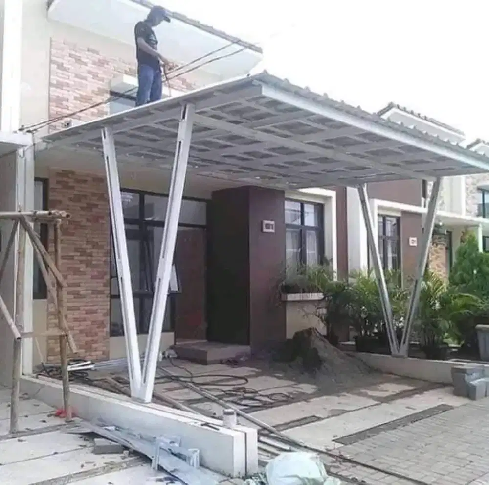 Kanopi baja ringan tiang V atap alderon UPVC