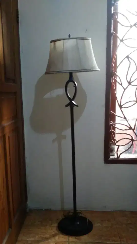 Dijual lampu rumah tamu / kamar