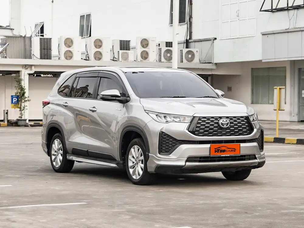 Toyota Kijang Innova 2023 Hybrid