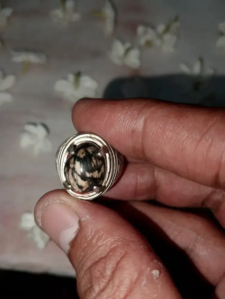 Cincin M.Rh4unG