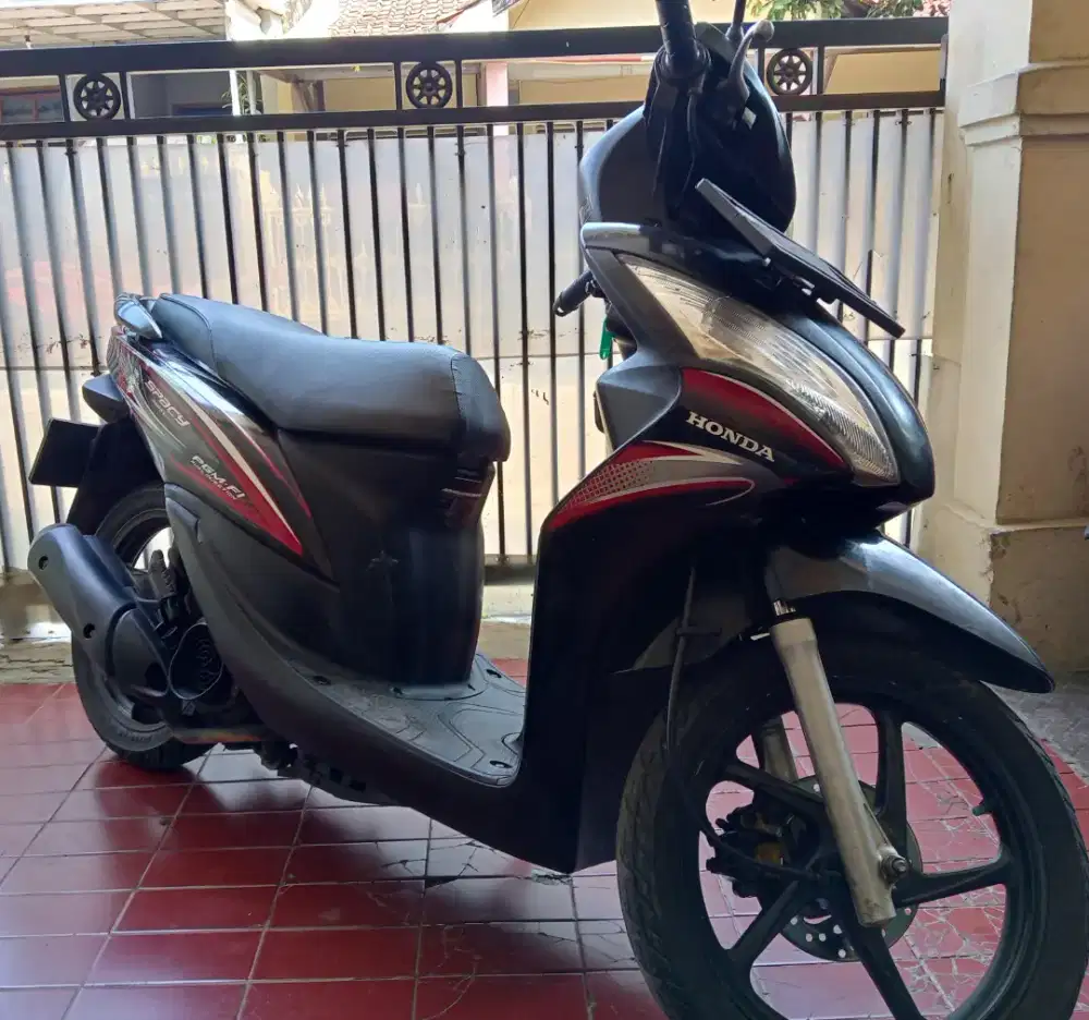 Honda Spacy Fi 2012 Helm in Hitam ori mulus siap pakai