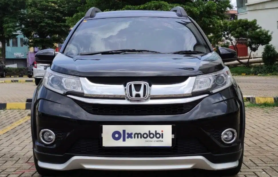 TDP 10 JT Honda BR-V 1.5 Prestige Bensin-AT Hitam 2019