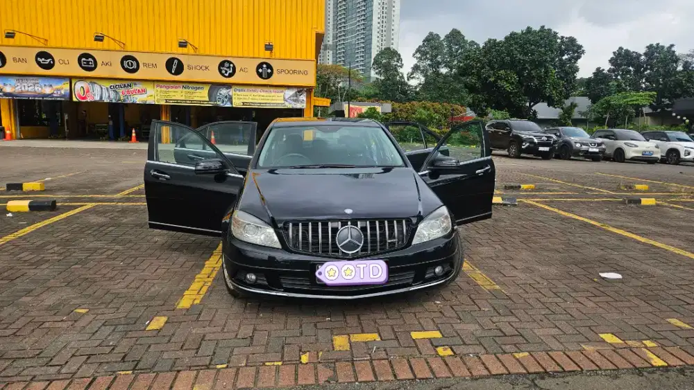 Mercy C200 2010 Siap Pakai