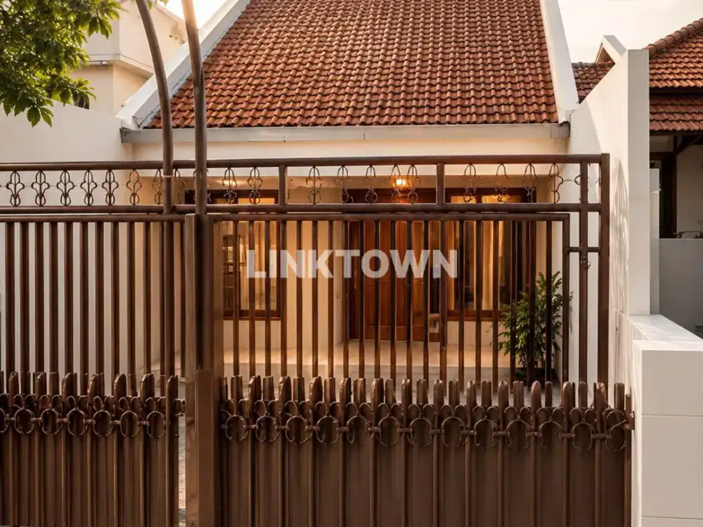 Harga Under Market Rumah Strategis Siap Huni di Kedung Tarukan Surabaya Timur