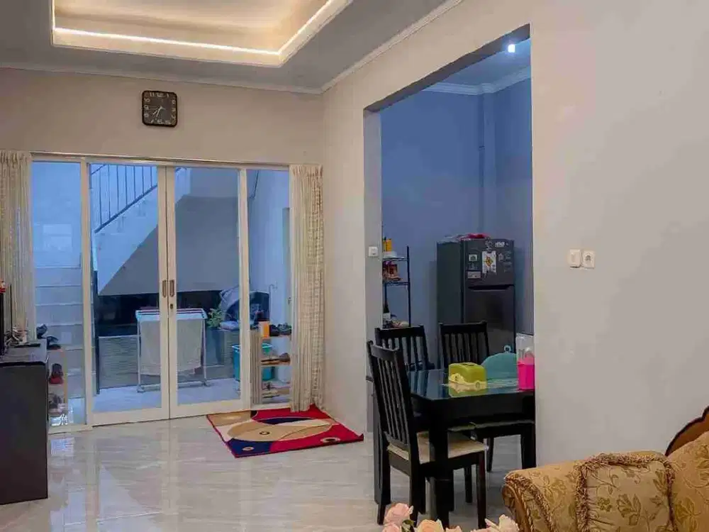 Jual Cepat Rumah Minimalis Murah Nyaman di Griya Kebraon Surabaya