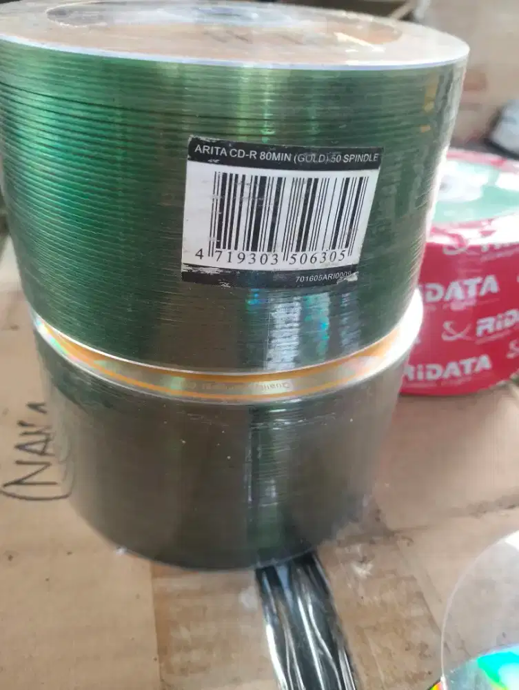 Kaset disc baru