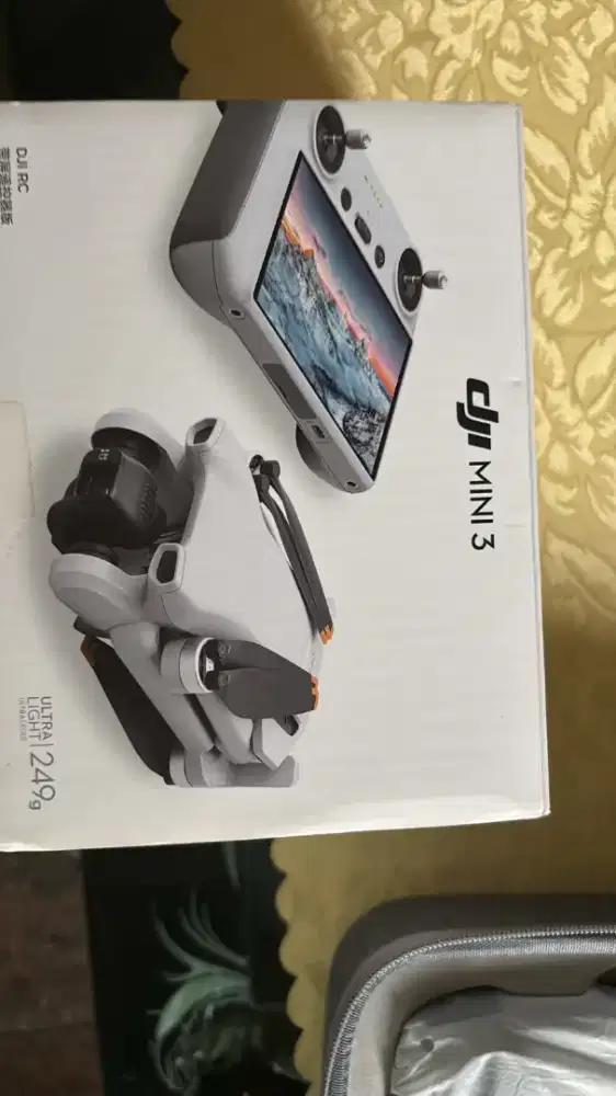 DJI MINI 3 RC FULL SET ORIGINAL LIKE NEW.