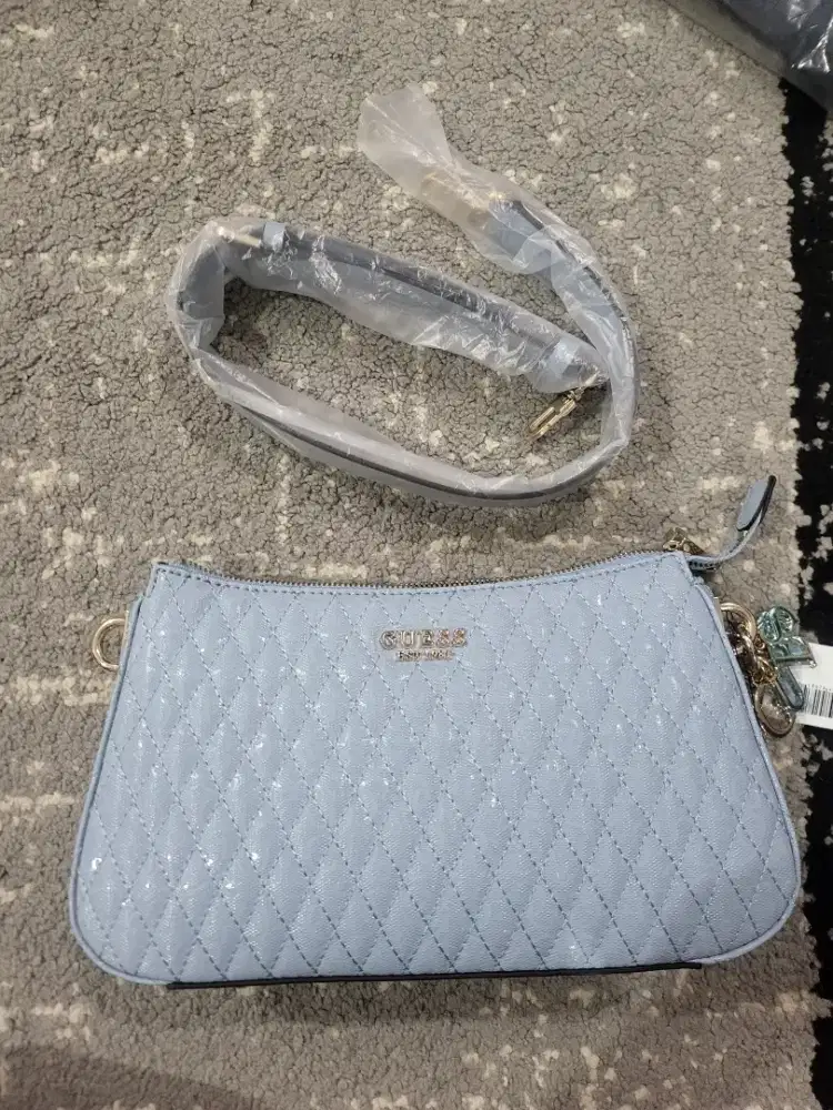 Guess Shoulder Bag