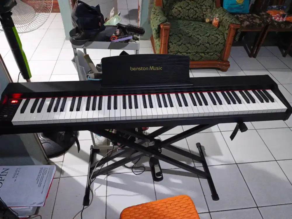 Piano Digital Bekas 88 Tuts Benston No Minus Pas Buat Pemula