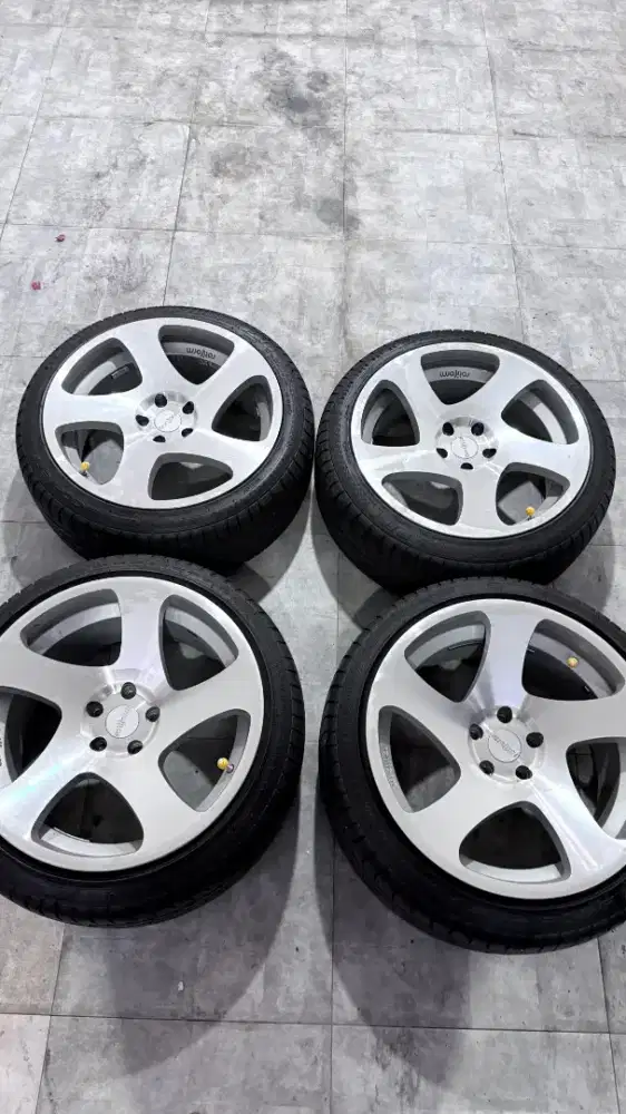 Di jual murah velg rotiform ring 19 beserta ban