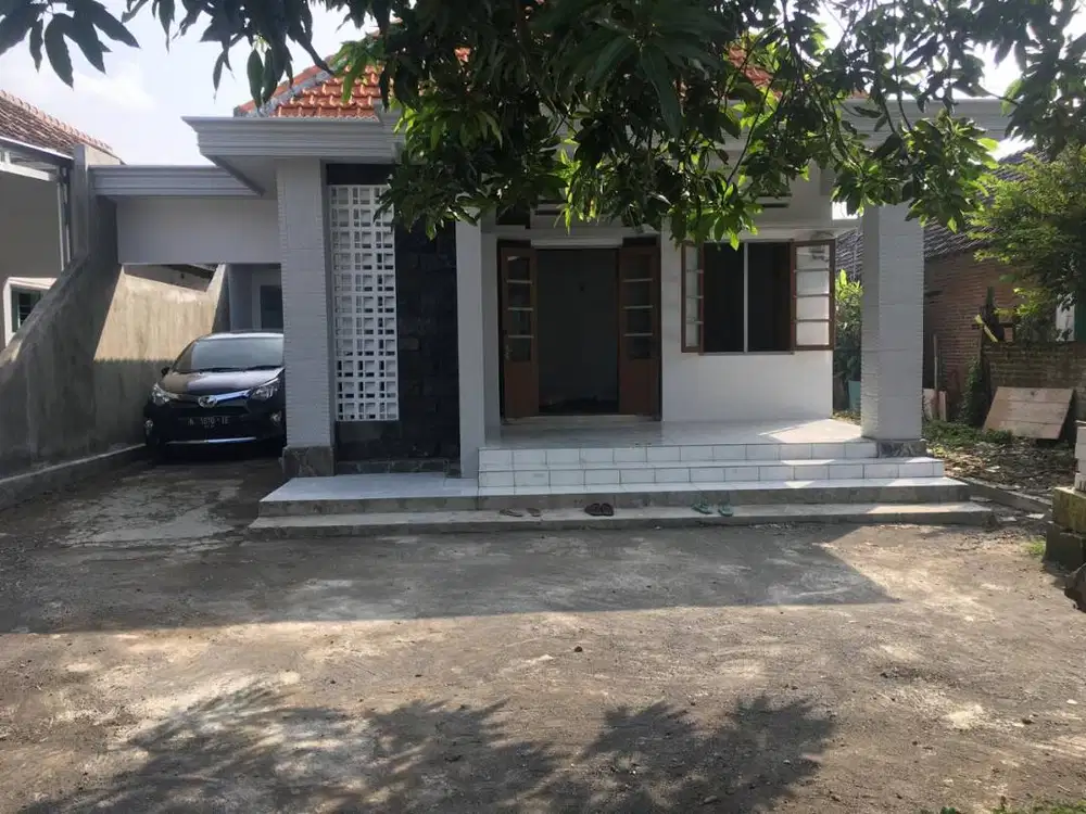 Disewakan Rumah untuk Hunian atau Usaha