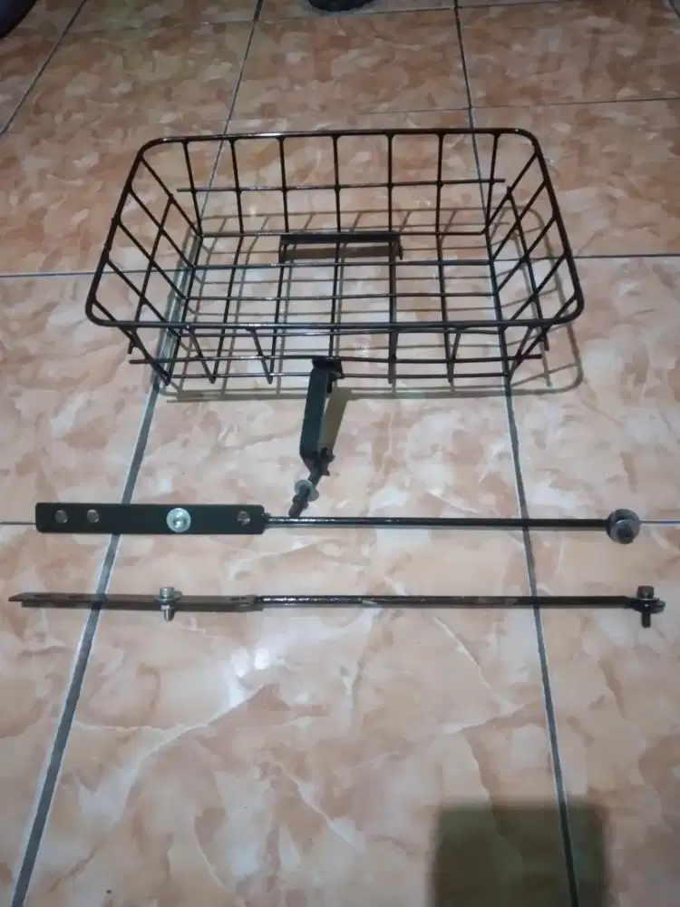 BREKET BAGASI SEPEDA