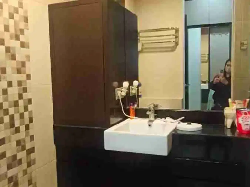 Dijual Rumah Cantik.Minimalis di Taman Kopo Indah 2
