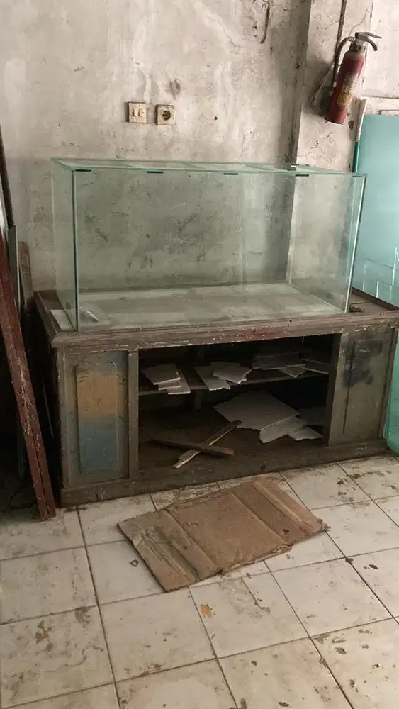 Akuarium + meja