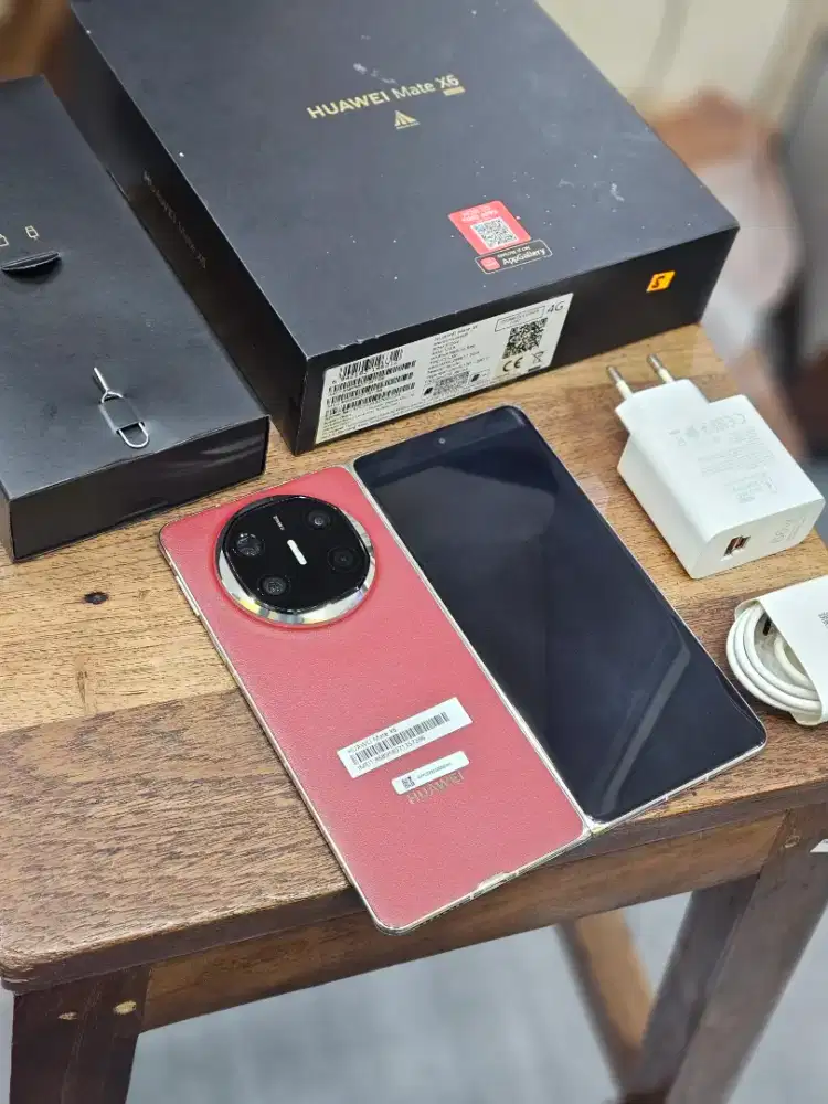 Huawei Mate X6 Ram 12/512Gb Second Resmi Garansi Aktif