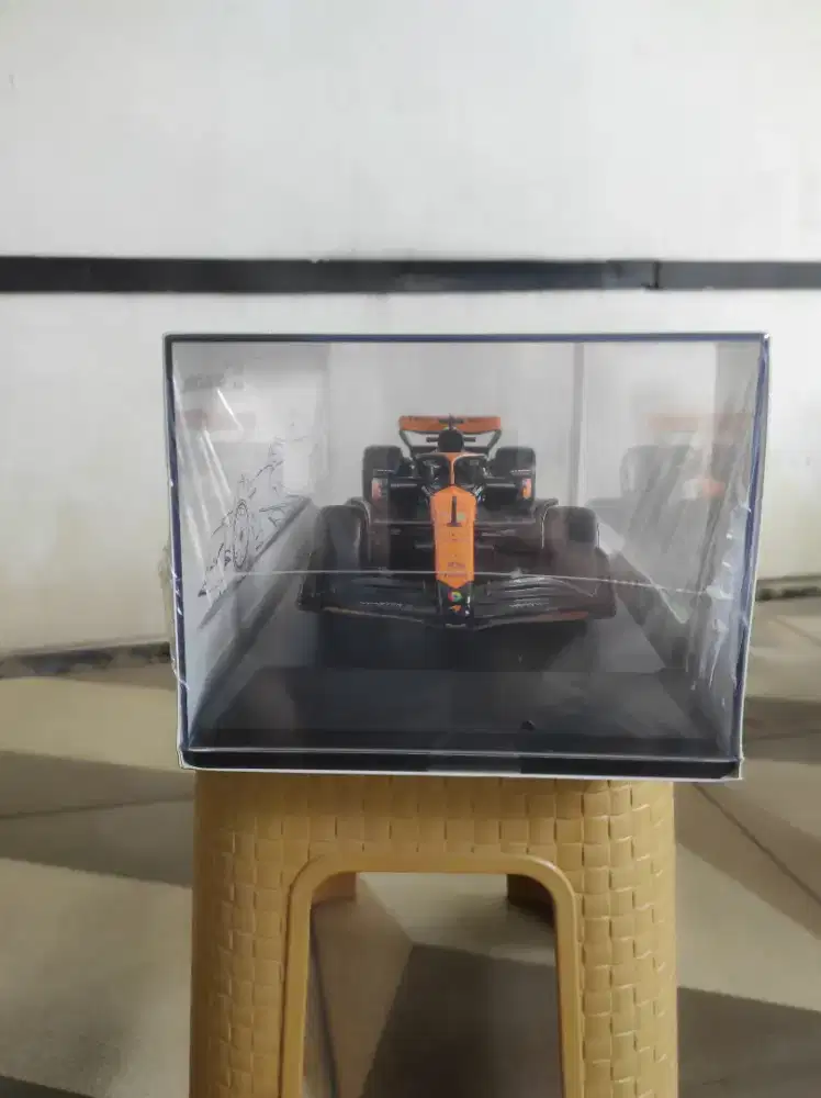Mclaren F1 team skala 1/18
