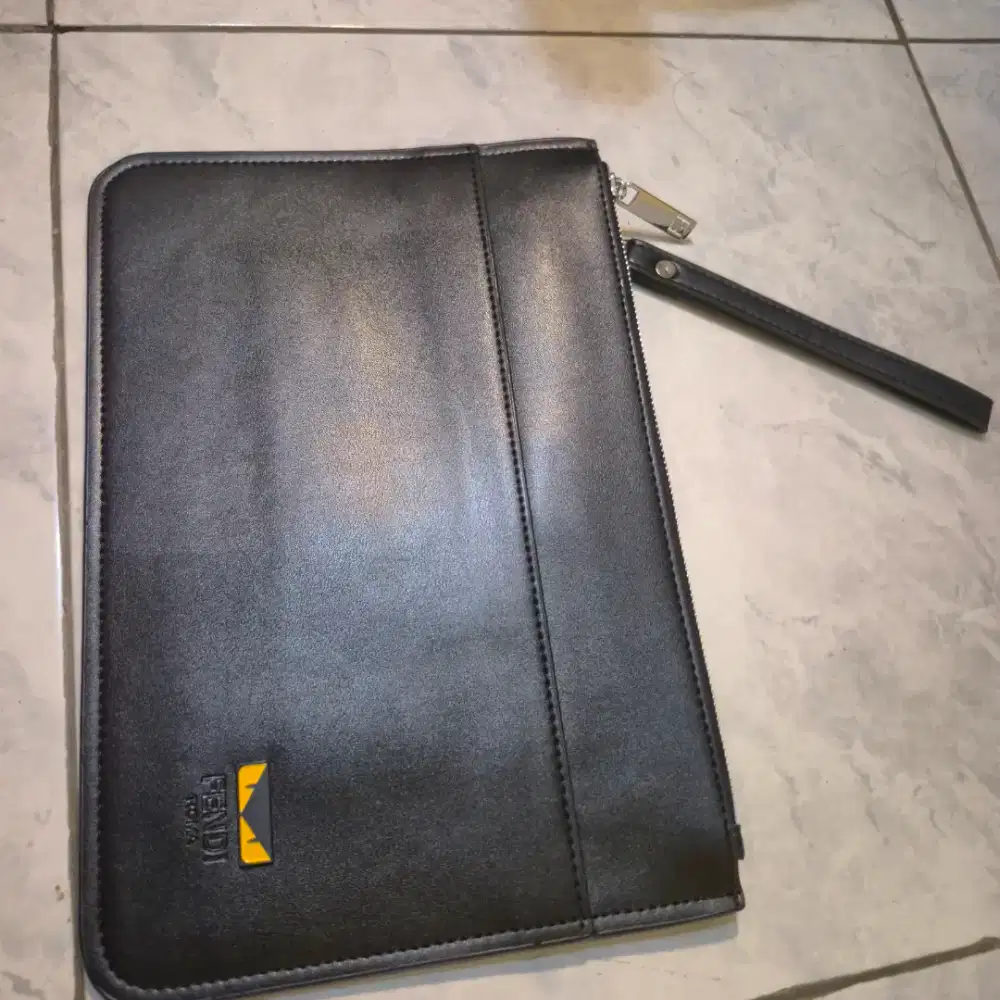 Dijual Clutch Bag Pria Fendi M