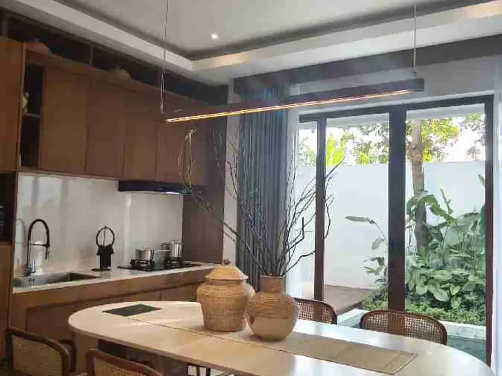 Dijual Vila inden SHM 2 lantai lokasi strategis dekat Sanur Denpasar