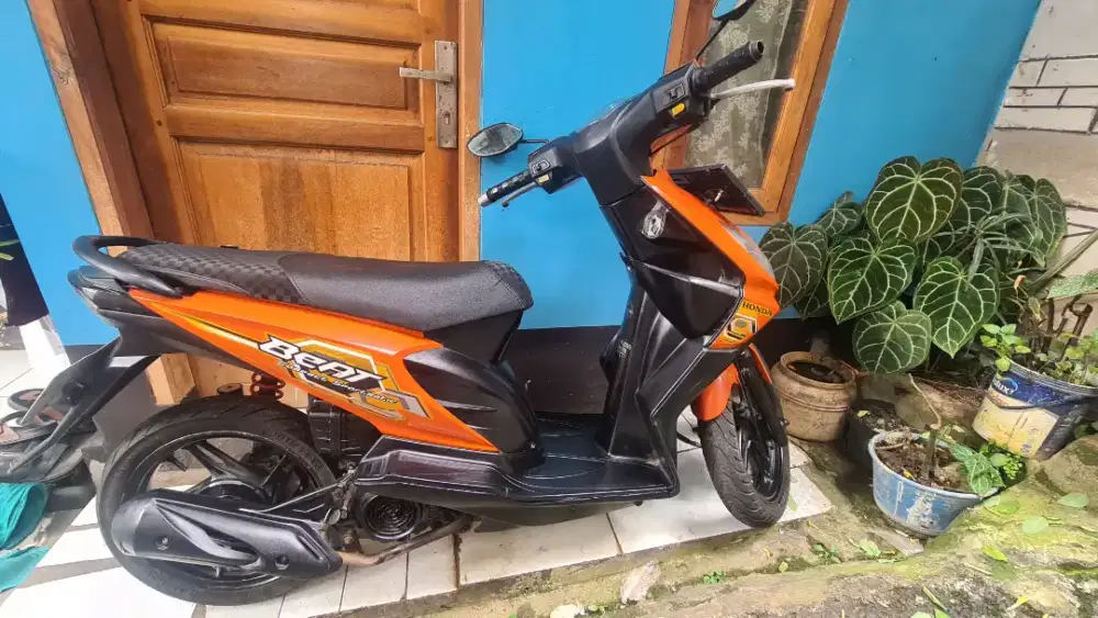 Beat karbu 2008 asli warna oranye bisa tt/bt