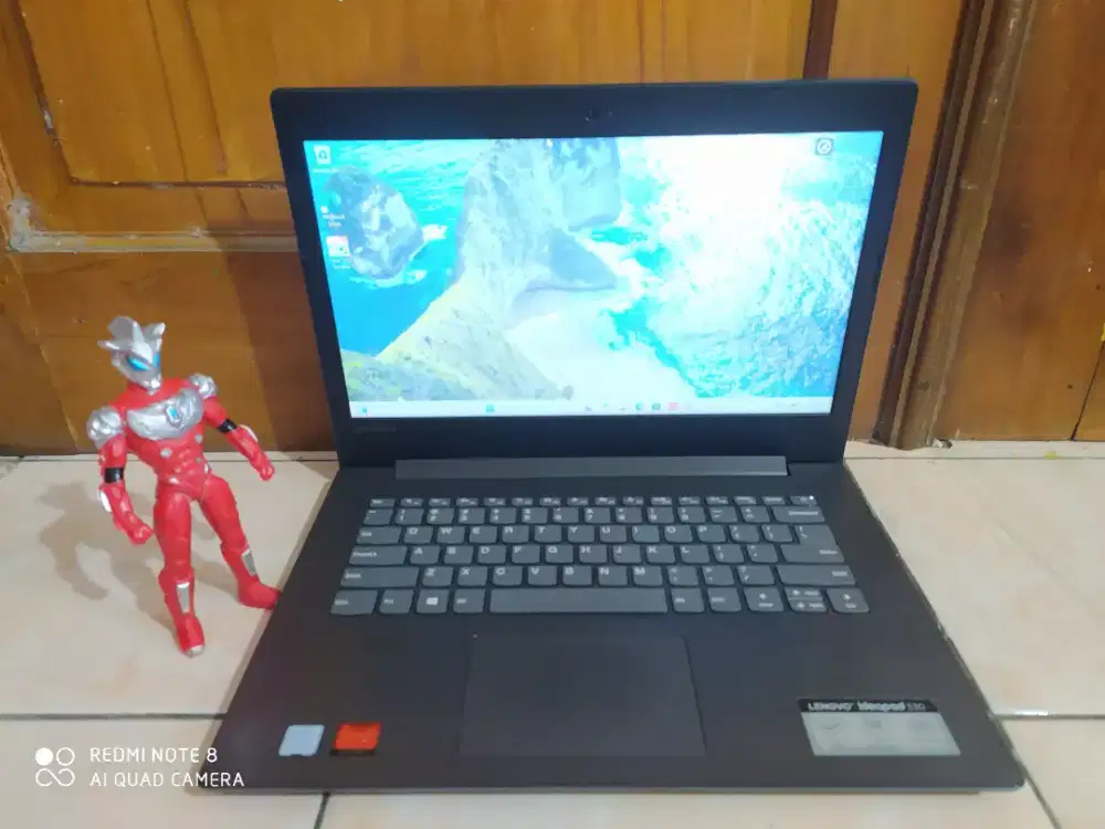 Lenovo IP 330/Core i7 gen 8/Ram 8/SSD256/VGA  AMD Radeon530/Siap Pakai